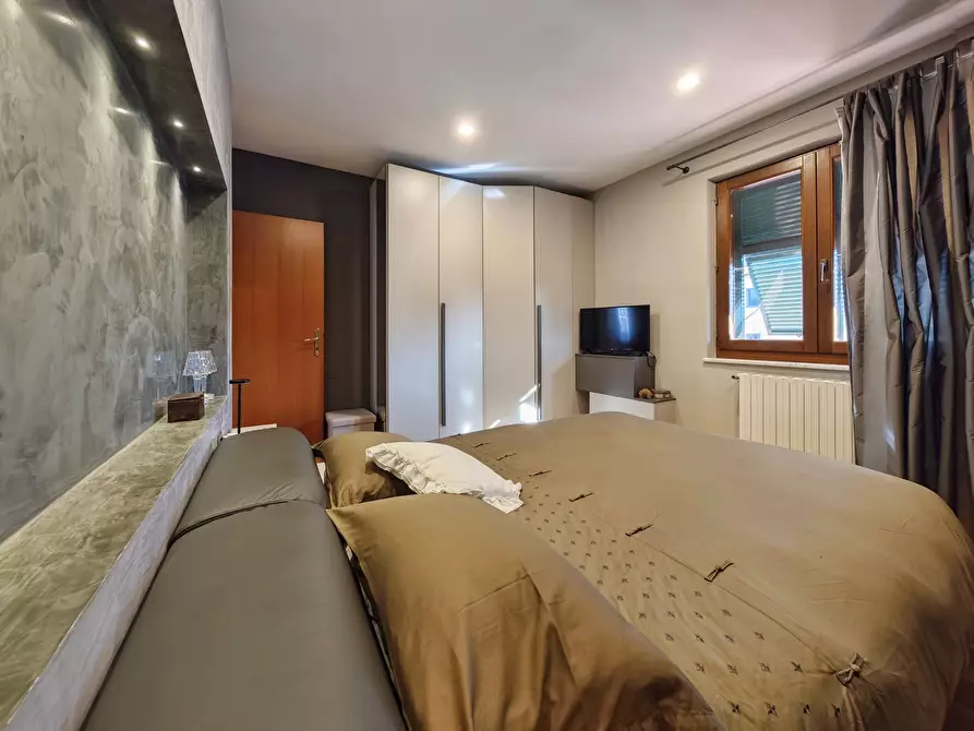 Immagine 44 di Villetta a schiera in vendita  in Via Fonda 11 a Fosdinovo