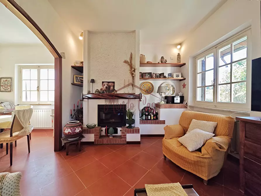Immagine 30 di Villa in vendita  in Via Forano 9 a Ameglia