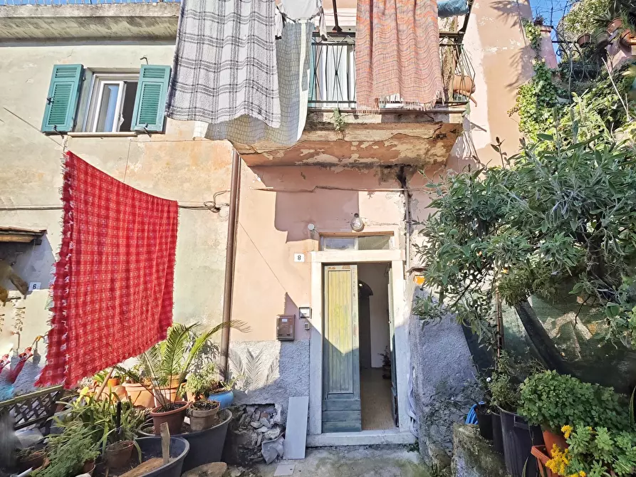 Immagine 2 di Porzione di casa in vendita  in Via Giuseppe Verdi 52 a Vezzano Ligure