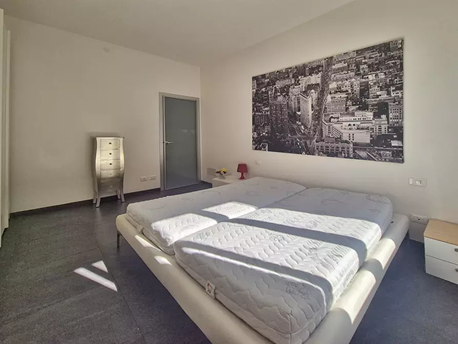 Immagine 24 di Trilocale in vendita  in Via Provinciale 329 a Lerici