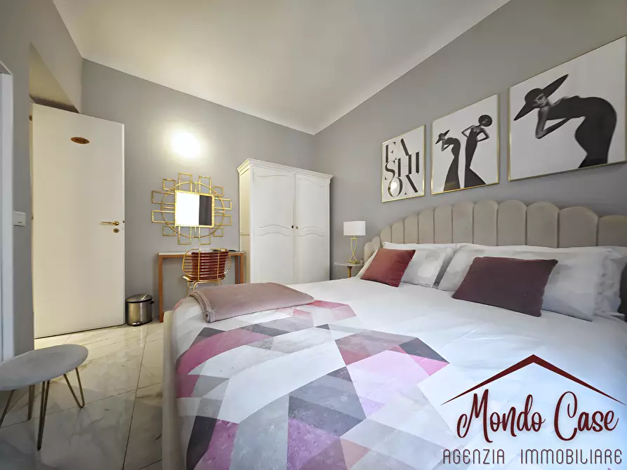 Immagine 12 di Trilocale in vendita  in Piazza Saint Bon 5 a La Spezia