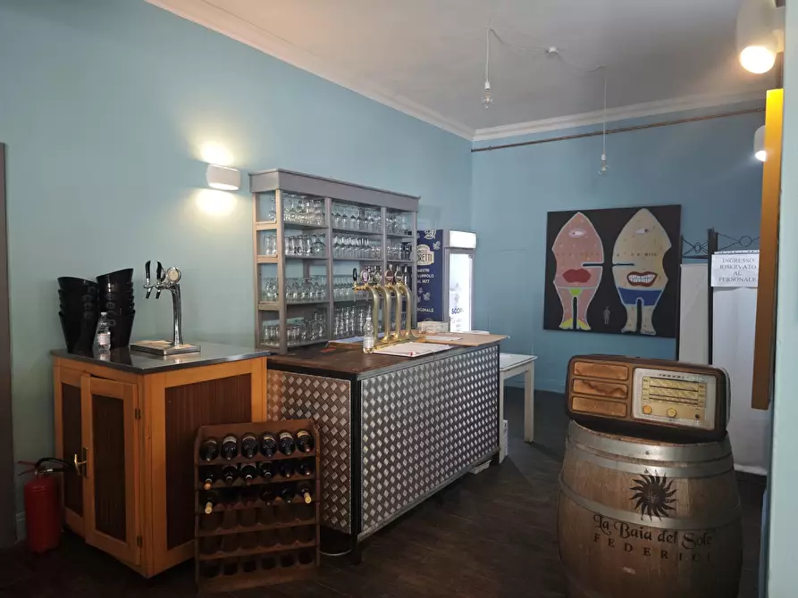 Immagine 32 di Locale commerciale in vendita  in Località Fiascherino 7 a Lerici