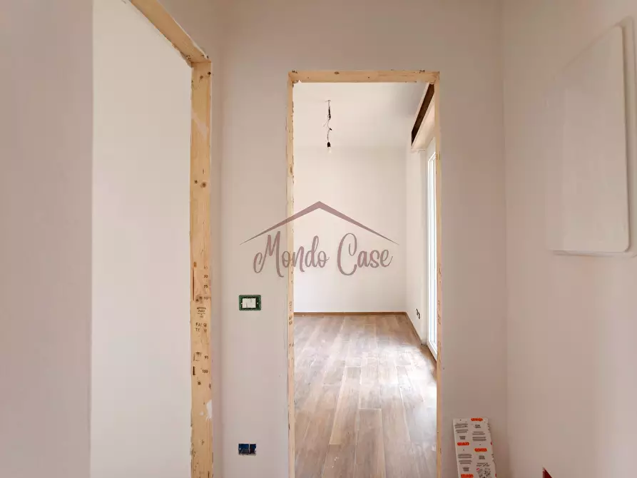Immagine 10 di Porzione di casa in vendita  in Via Battifollo 53 a Sarzana