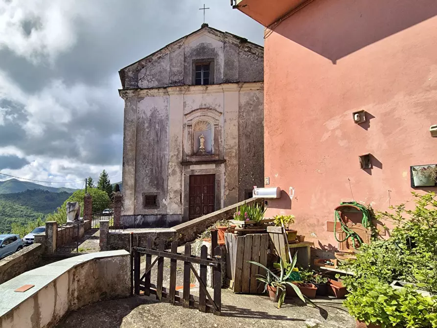 Immagine 35 di Terratetto in vendita  in Via Collo 13 a Fosdinovo