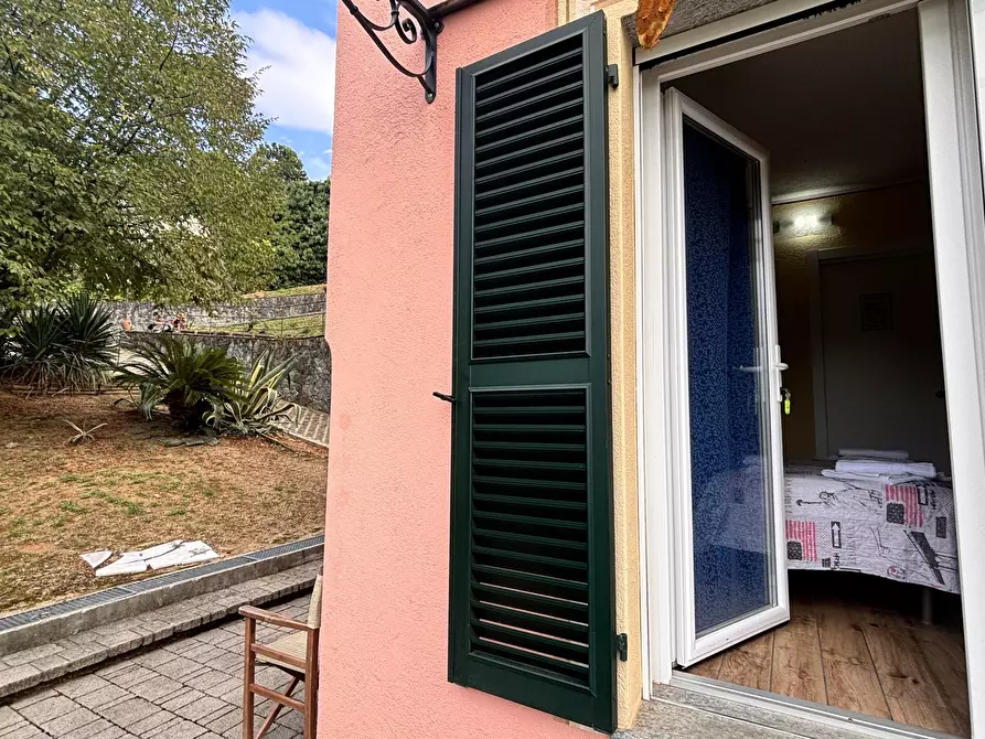 Immagine 41 di Villa in vendita  in Via Orlando Grosso 6 a Bonassola