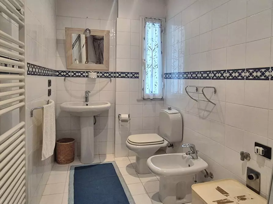 Immagine 13 di Trilocale in vendita  in Via Roma 64 a Santo Stefano Di Magra