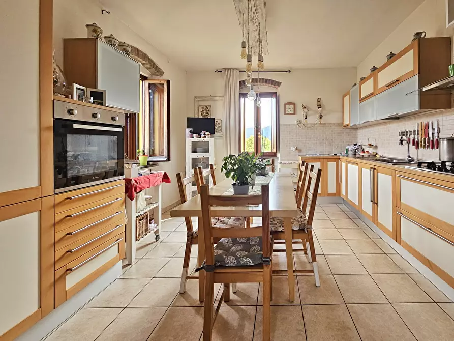 Immagine 2 di Trilocale in vendita  in Via della Crociata 8 a Sarzana