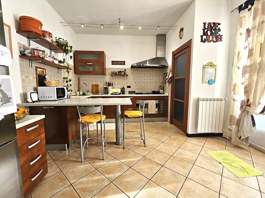 Immagine 7 di Porzione di casa in vendita  in Via San Francesco 8 a Sarzana