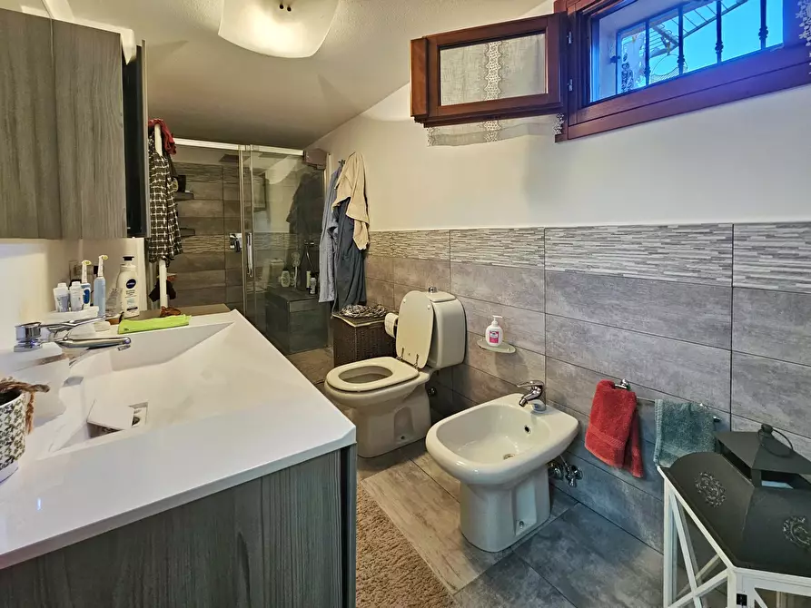 Immagine 38 di Porzione di casa in vendita  in Via Privata Ghiggini 8 a Sarzana