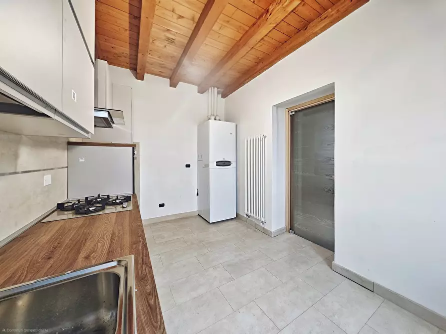 Immagine 7 di Quadrilocale in vendita  in Via Cisa 95 a Sarzana