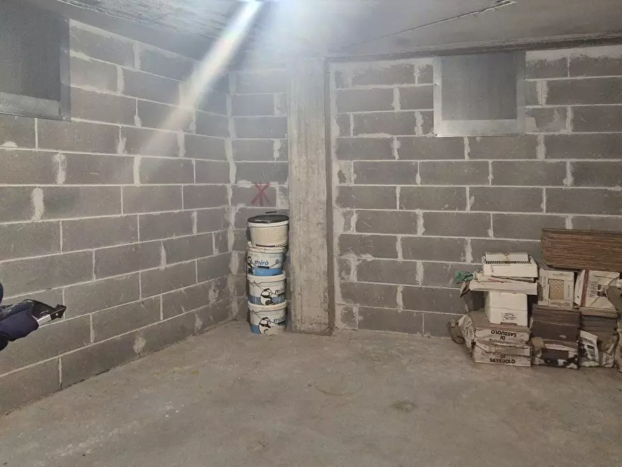 Immagine 34 di Quadrilocale in vendita  in Via Amoa 29 a Arcola