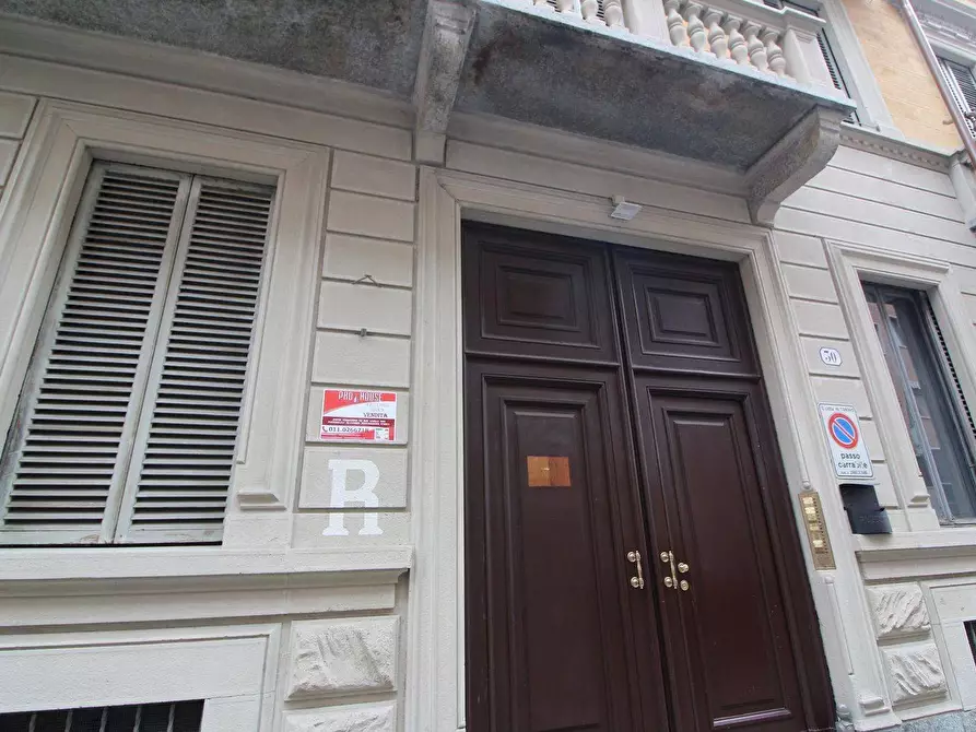 Immagine 3 di Loft/Open space in vendita  in Via Montebello 30 a Torino