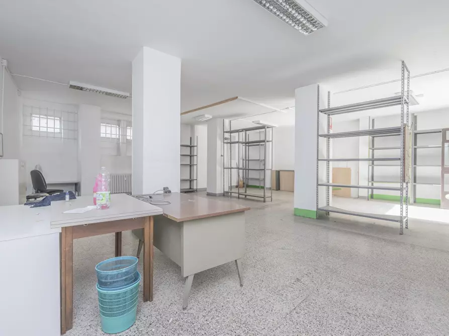 Immagine 15 di Ufficio in vendita  in corso monte cucco 135 a Torino