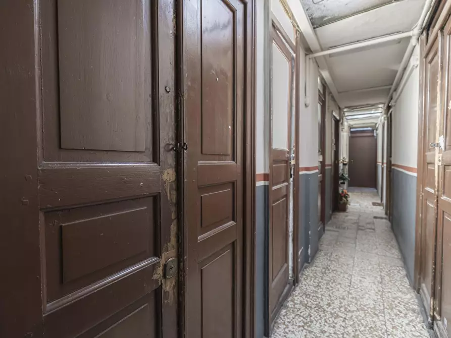 Immagine 9 di Mansarda in vendita  in Corso San Maurizio 25 a Torino