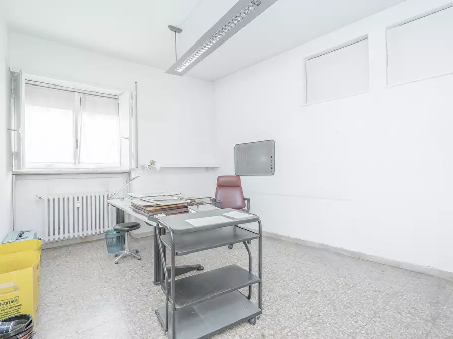 Immagine 13 di Ufficio in vendita  in corso monte cucco 135 a Torino