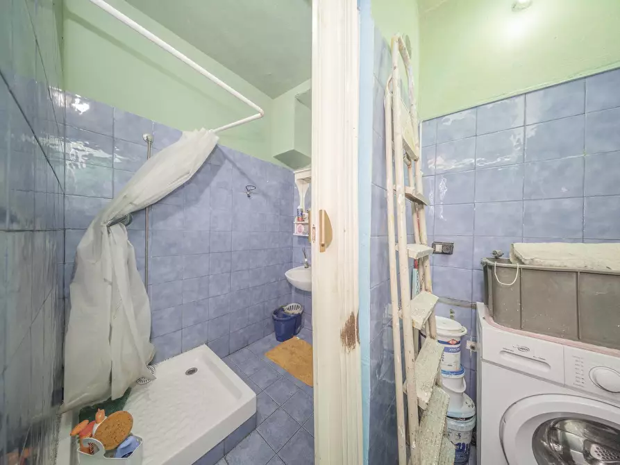 Immagine 13 di Bilocale in vendita  in Via San Giuseppe Benedetto Cottolengo 19 a Torino