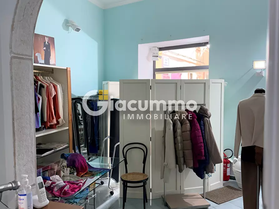 Immagine 9 di Locale commerciale in affitto  in Via Pretoria 117 a Potenza