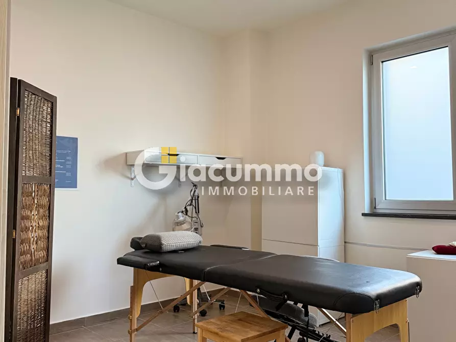 Immagine 17 di Locale commerciale in vendita  in Via Isca del Pioppo 92 a Potenza