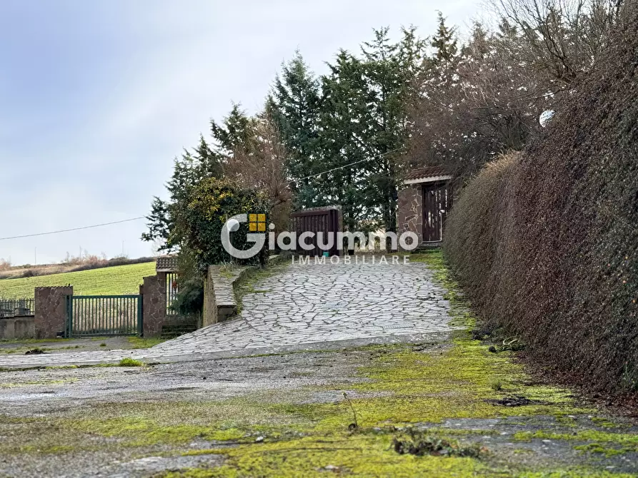 Immagine 54 di Casa bifamiliare in vendita  in Via Mezzana 209 a Potenza