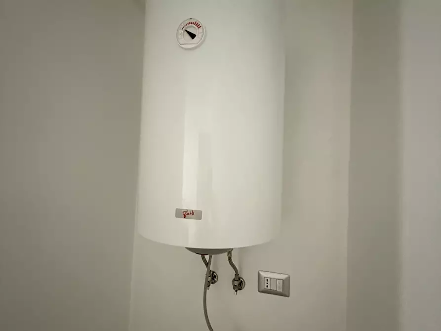 Immagine 19 di Bilocale in vendita  in Vico I Ospizio a Castelmezzano