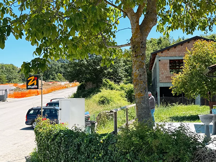 Immagine 3 di Bar / Ristorante in vendita  in Viale Della Libertà a Avigliano