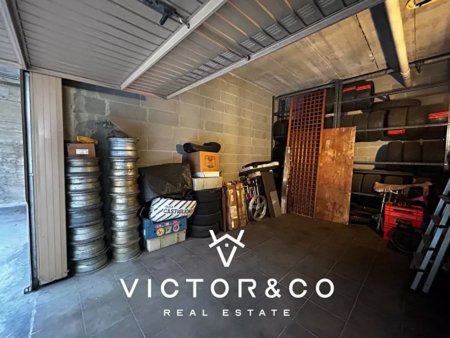 Immagine 11 di Garage in vendita  in Corso torino snc a Novara