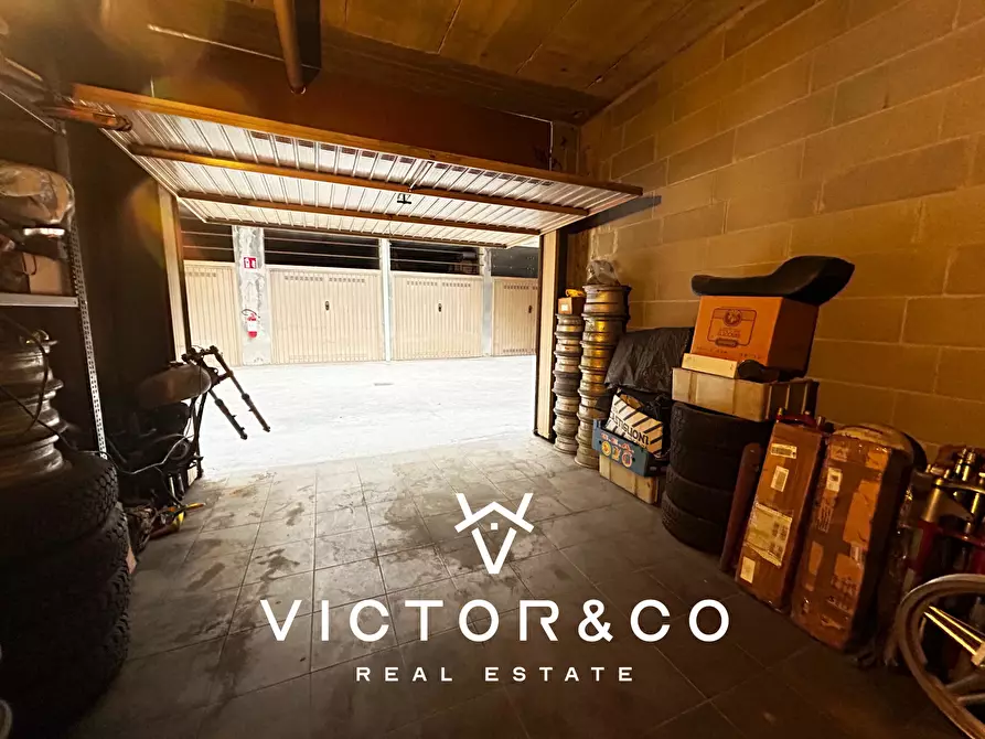 Immagine 16 di Garage in vendita  in Corso torino snc a Novara