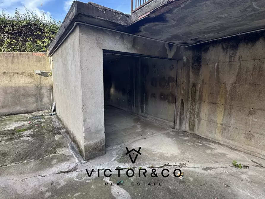 Immagine 5 di Garage in vendita  in Via Sforzesca sn a Novara