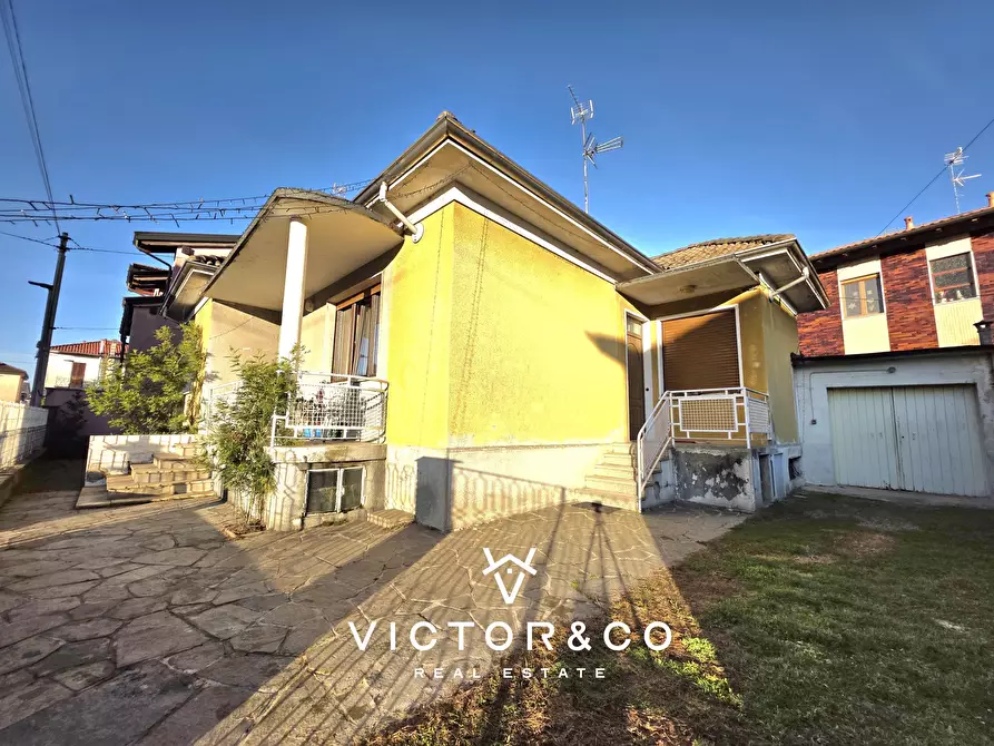 Immagine 18 di Villa in vendita  in Via Gramoni sn a Novara