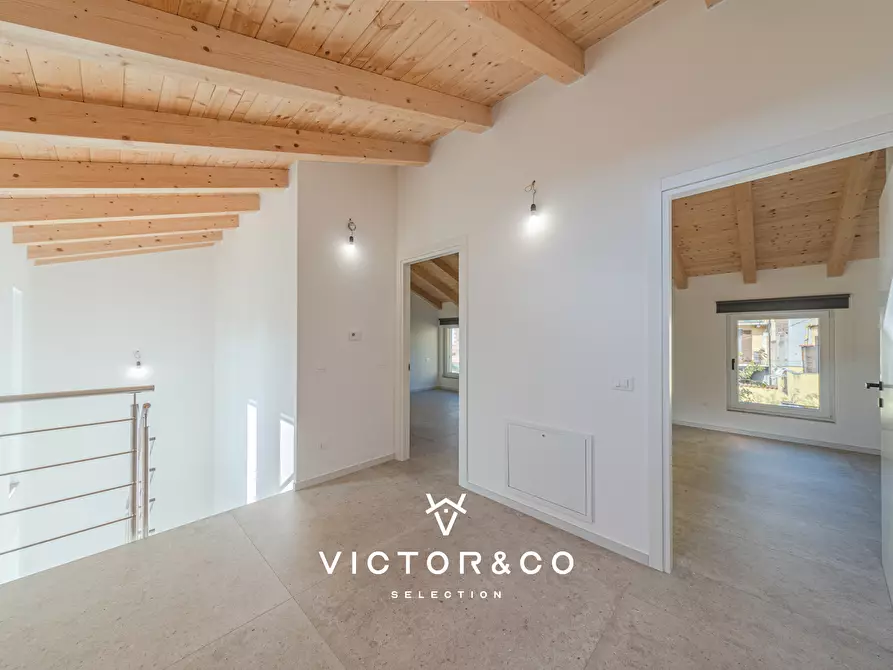 Immagine 16 di Villa in vendita  in Vicolo G. Brustio 1 a Galliate