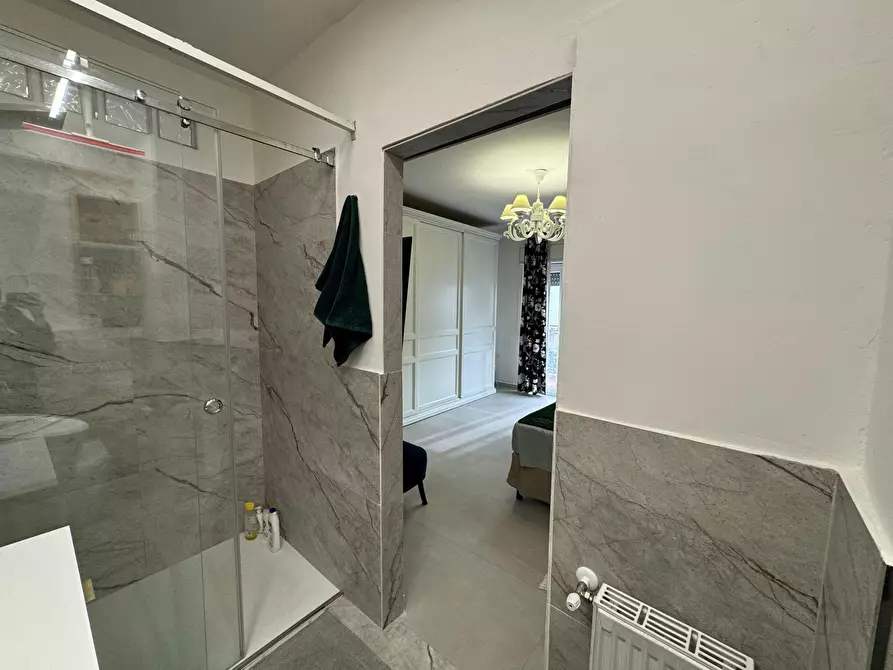 Immagine 13 di Appartamento in vendita  in via bernardino d'ucria a Palermo