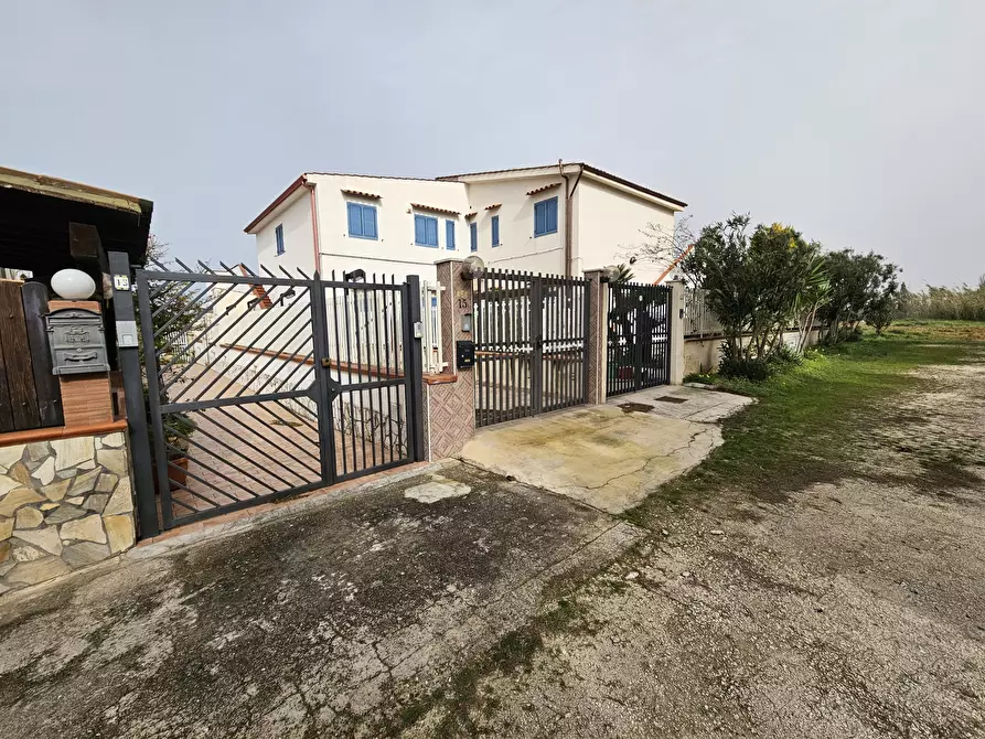 Immagine 16 di Trilocale in vendita  in Via dei Balcani a Trapani