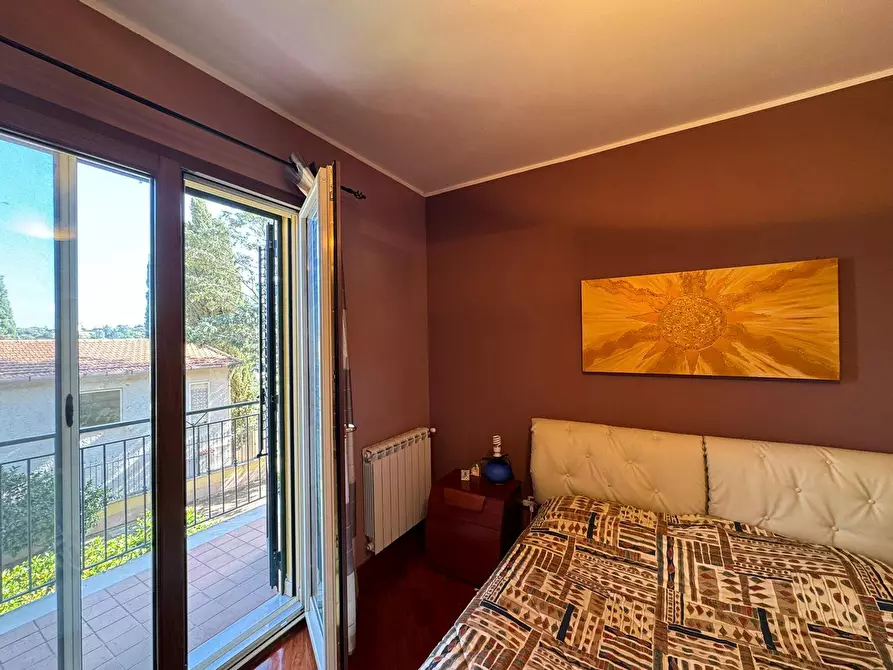 Immagine 13 di Appartamento in vendita  a Monreale