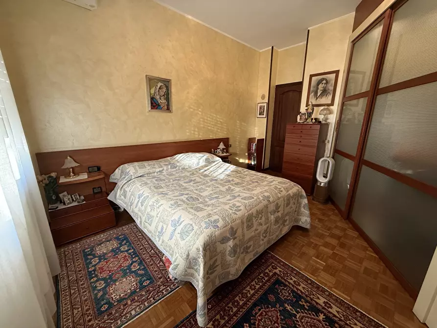 Immagine 66 di Pentalocale in vendita  in Via Roberto Moroni 7A a Sesto San Giovanni