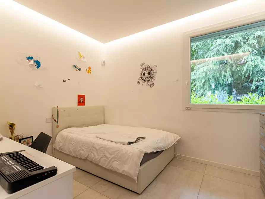 Immagine 23 di Villa in vendita  in Via Bruno Buozzi 16 a Sovico