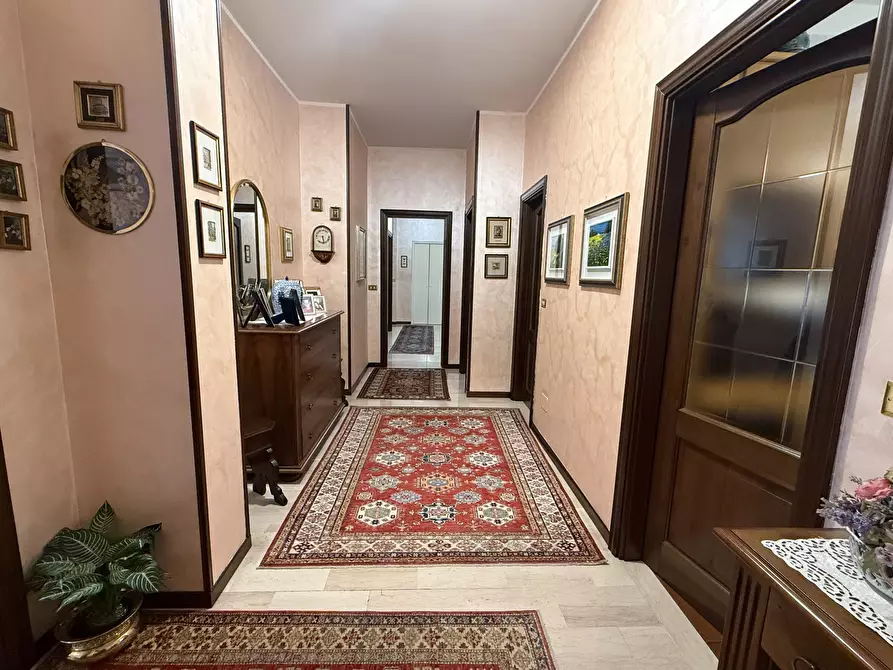Immagine 42 di Pentalocale in vendita  in Via Roberto Moroni 7A a Sesto San Giovanni