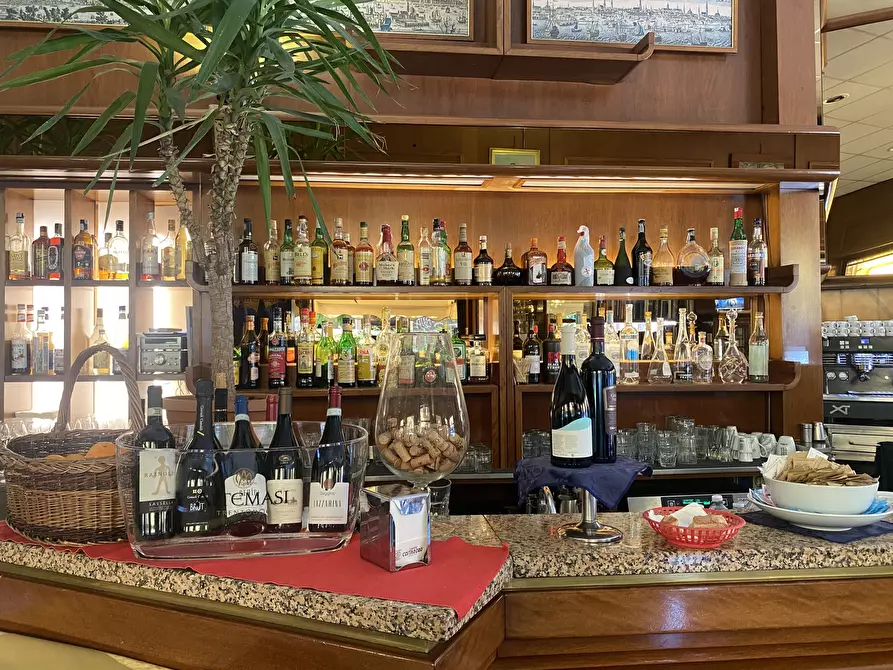 Immagine 40 di Bar / Ristorante in vendita  in Via Ampere 98 a Milano