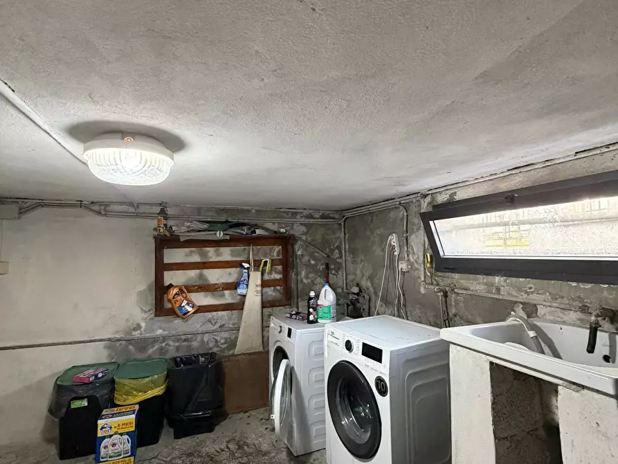 Immagine 21 di Quadrilocale in affitto  a Medesano