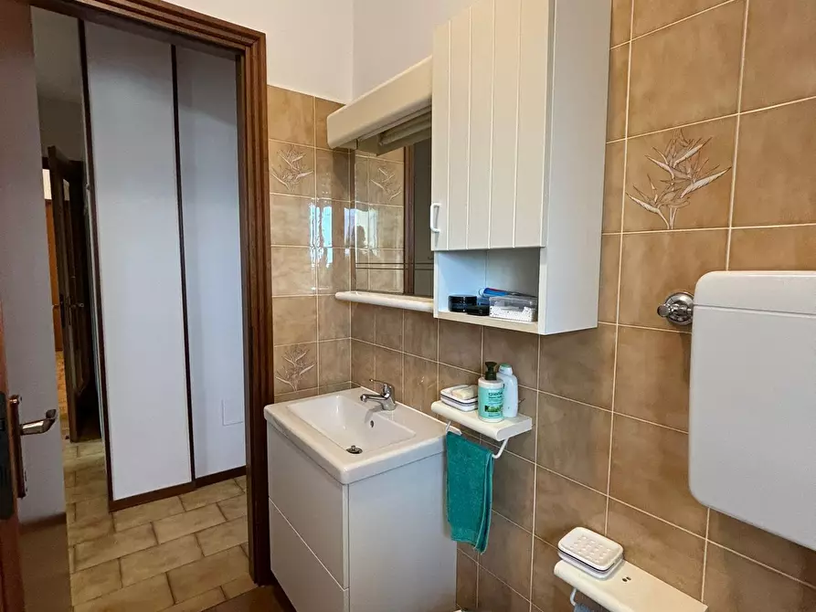 Immagine 57 di Quadrilocale in vendita  a Fornovo Di Taro