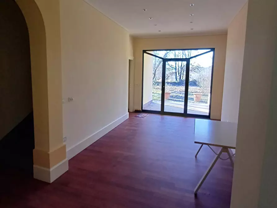 Immagine 11 di Pentalocale in vendita  a Solignano