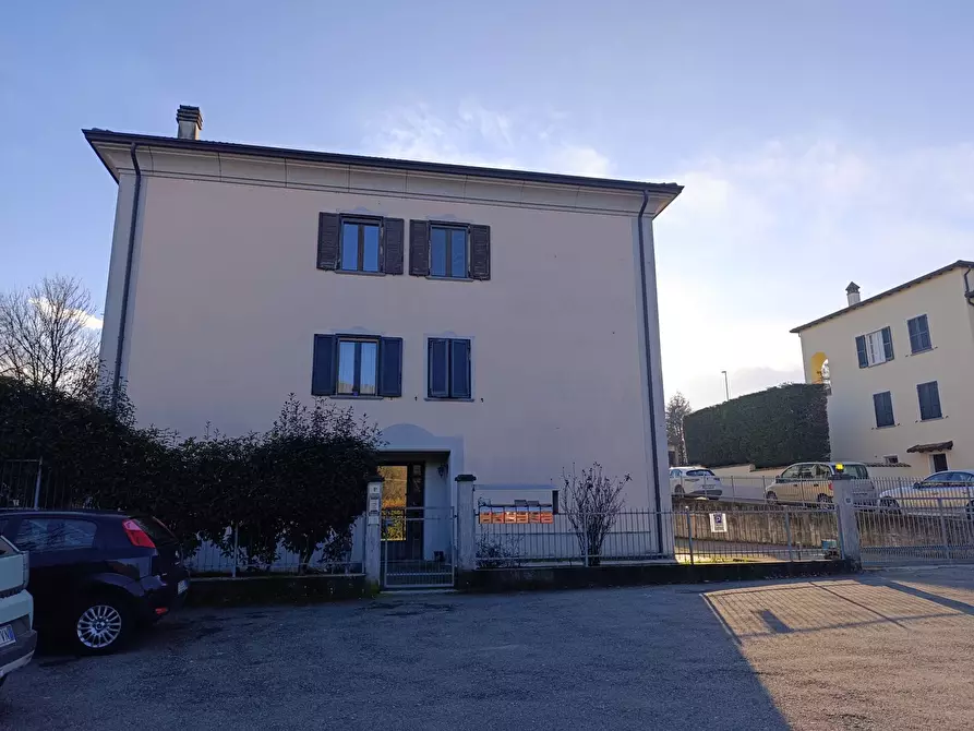 Immagine 3 di Trilocale in vendita  a Varano De' Melegari