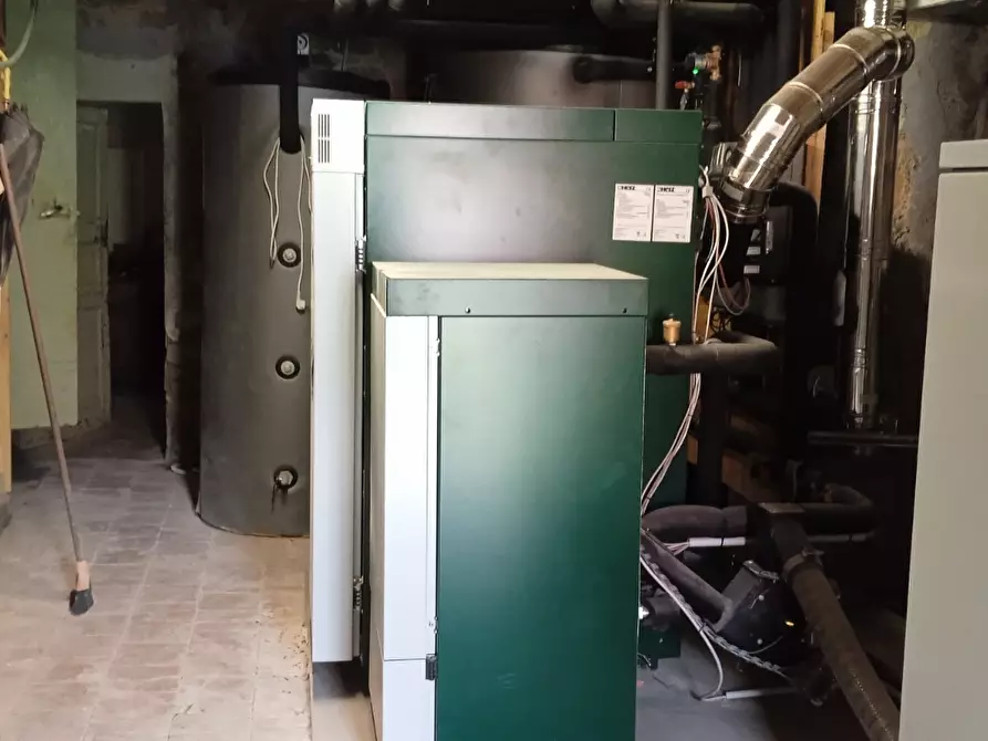 Immagine 42 di Terratetto in vendita  in Strada Per Piazza-Sivizzano a Fornovo Di Taro