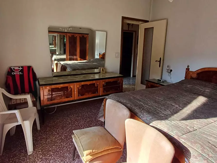 Immagine 24 di Quadrilocale in vendita  a Fornovo Di Taro