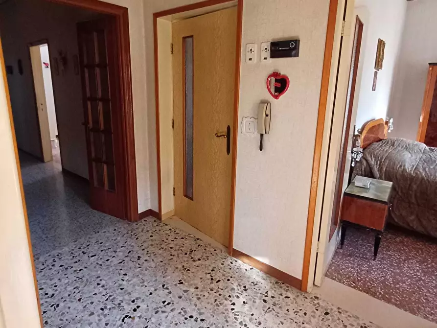 Immagine 38 di Quadrilocale in vendita  a Fornovo Di Taro