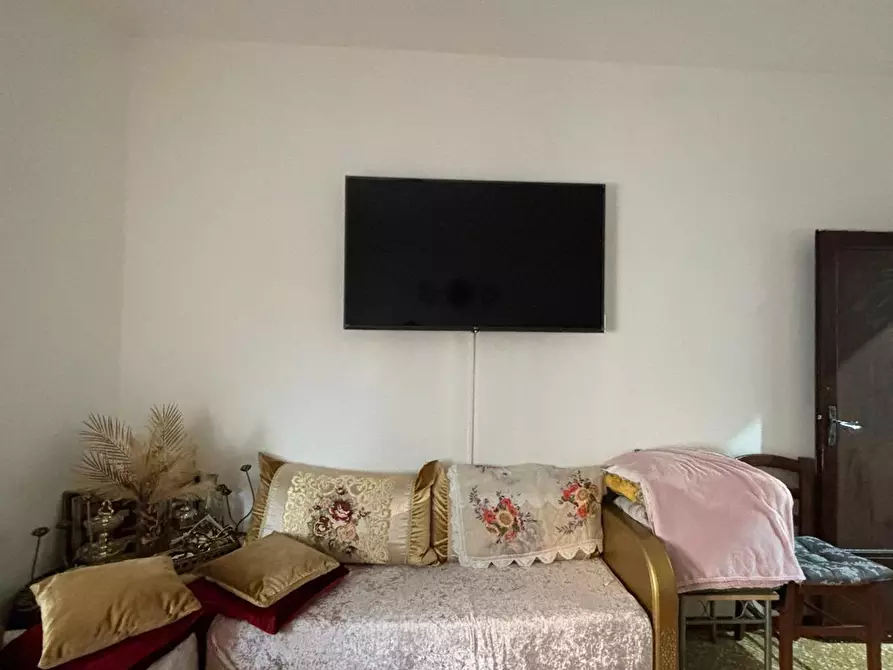 Immagine 6 di Trilocale in vendita  a Fornovo Di Taro