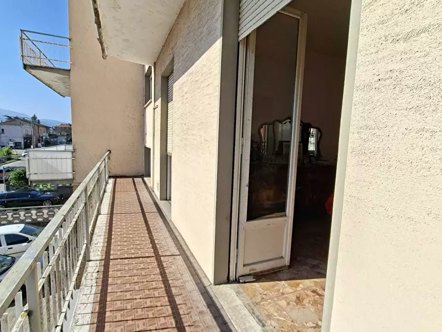 Immagine 12 di Trilocale in vendita  a Medesano