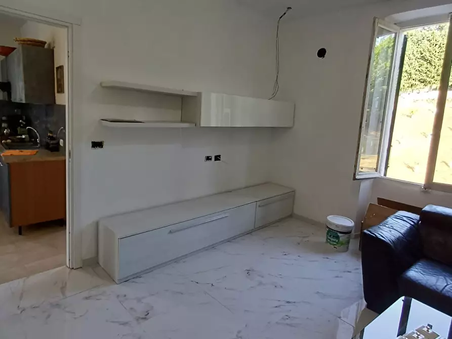 Immagine 10 di Trilocale in vendita  a Borgo Val Di Taro