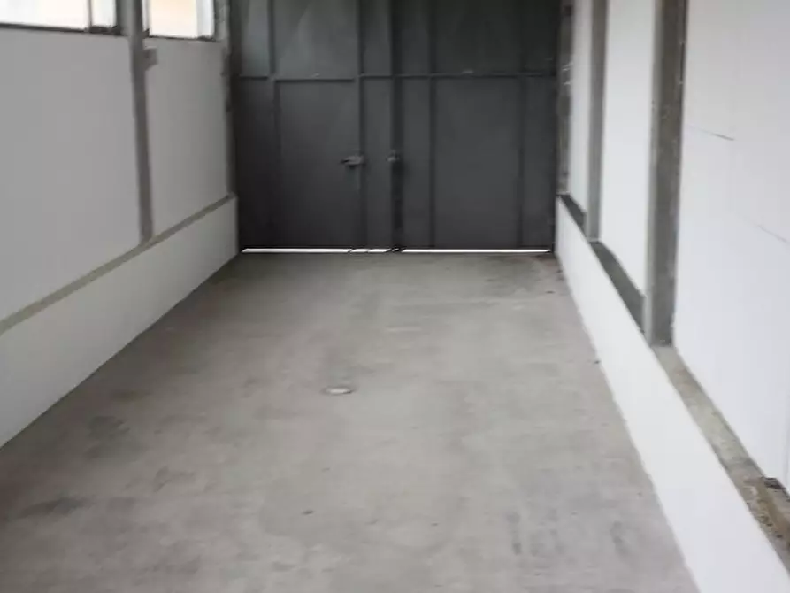 Immagine 23 di Attività artigianale in vendita  a Collecchio