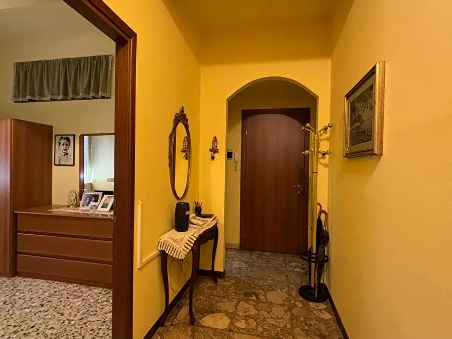 Immagine 4 di Trilocale in vendita  a Fornovo Di Taro