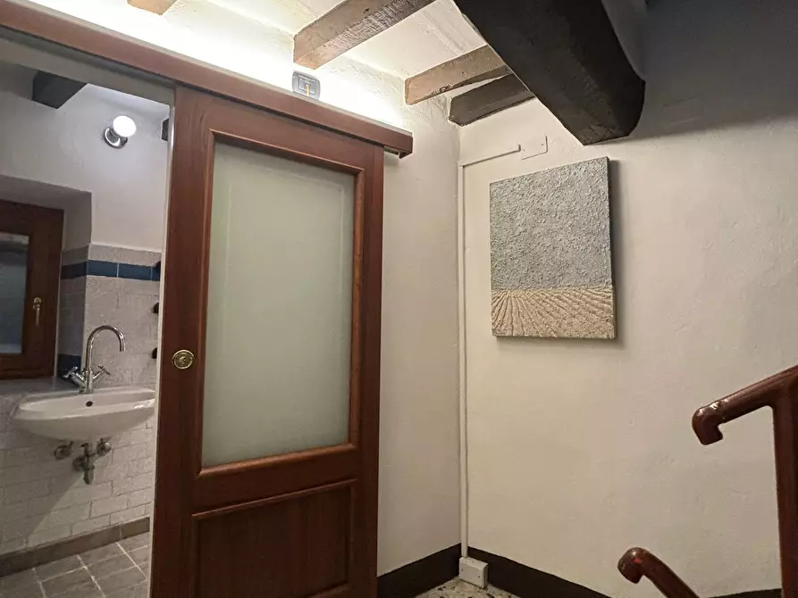 Immagine 27 di Porzione di casa in vendita  a Terenzo